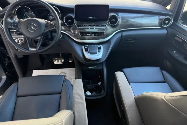 Mercedes-Benz V 250 (Clasa V) din 2023 cu 25.600 km - oferta MER249327 - foto 12