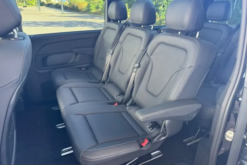 Mercedes-Benz V 250 (Clasa V) din 2023 cu 25.600 km - oferta MER249327 - foto 13
