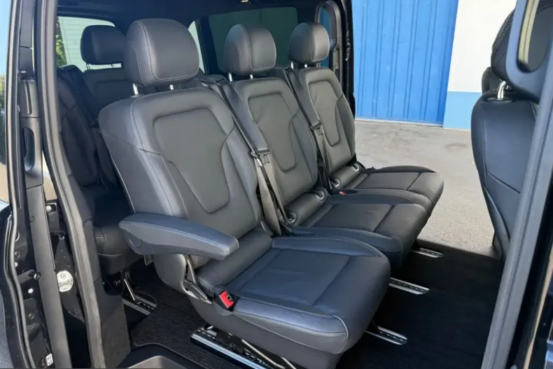 Mercedes-Benz V 250 (Clasa V) din 2023 cu 25.600 km - oferta MER249327 - foto 18