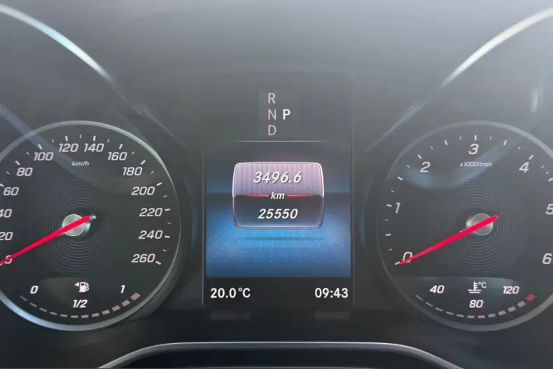 Mercedes-Benz V 250 (Clasa V) din 2023 cu 25.600 km - oferta MER249327 - foto 21