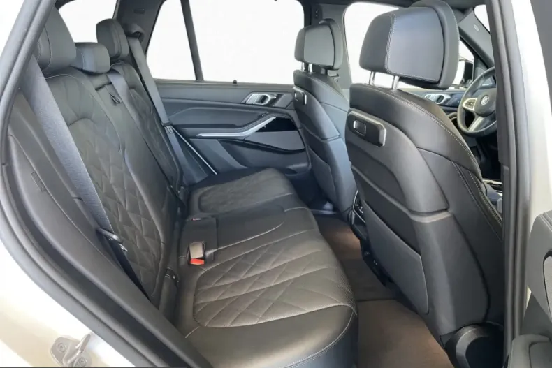 BMW X5 (Seria X) din 2025 cu 20.265 km - oferta BMW249333 - foto 10