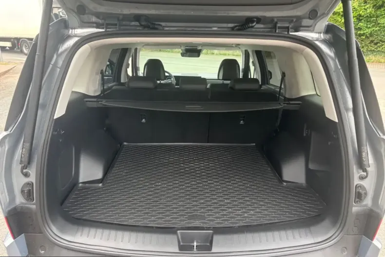 Hyundai Santa Fe din 2025 cu 17.110 km - oferta HYU249343 - foto 12