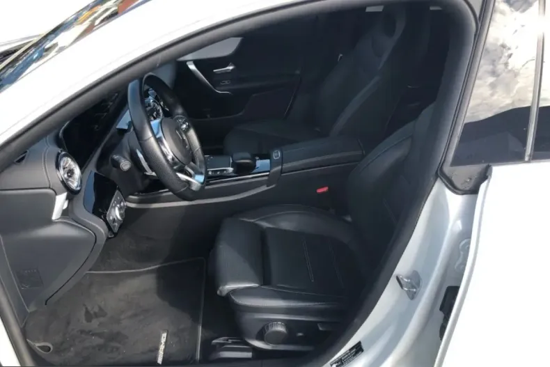 Mercedes-Benz CLA 250 (Clasa CLA) din 2023 cu 79.238 km - oferta MER249346 - foto 7