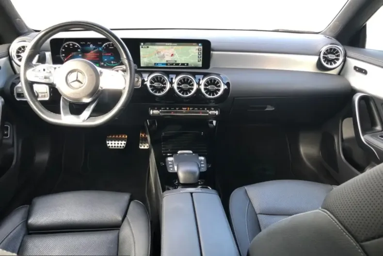 Mercedes-Benz CLA 250 (Clasa CLA) din 2023 cu 79.238 km - oferta MER249346 - foto 10