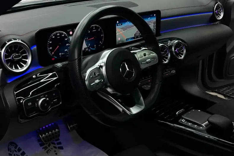 Mercedes-Benz CLA 180 (Clasa CLA) din 2021 cu 77.440 km - oferta MER249349 - foto 9