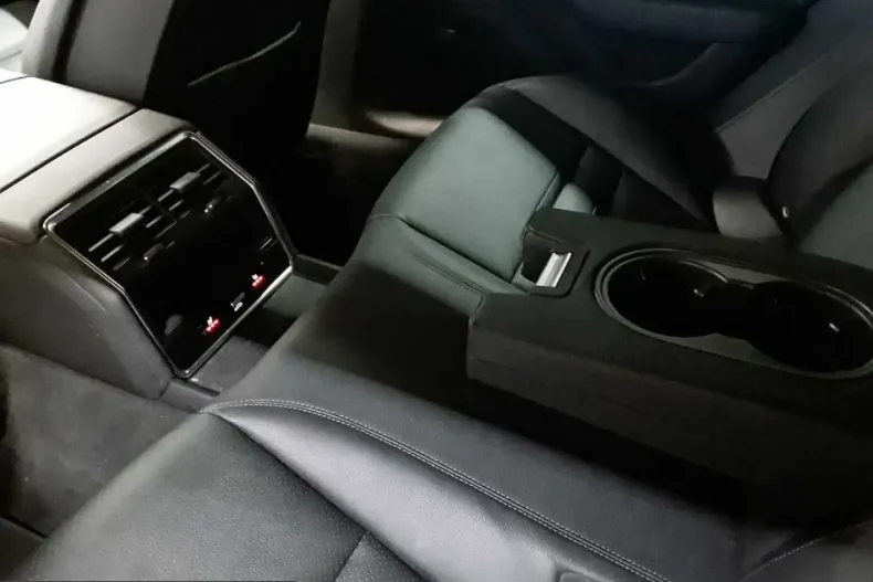 Porsche Panamera din 2022 cu 77.894 km - oferta POR249353 - foto 12