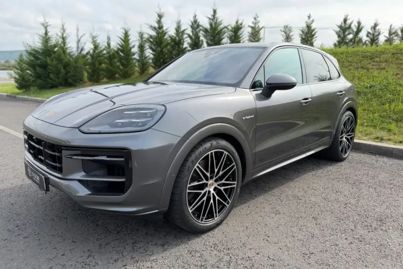 Porsche Cayenne din 2024 cu 23.000 km - oferta POR249354 - foto 1
