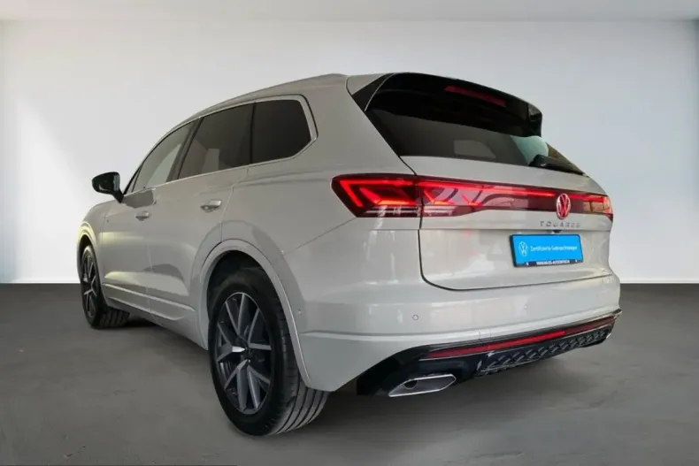 Volkswagen Touareg din 2024 cu 78.585 km - oferta VOL249356 - foto 3
