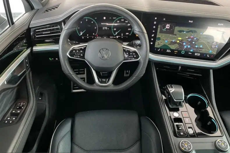Volkswagen Touareg din 2024 cu 78.585 km - oferta VOL249356 - foto 13