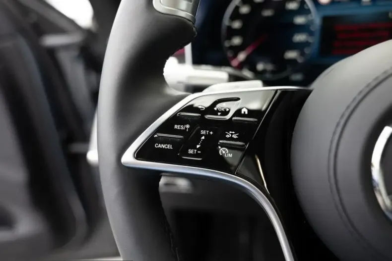 Mercedes-Benz S 500 (Clasa S) din 2025 cu 7.638 km - oferta MER249358 - foto 16