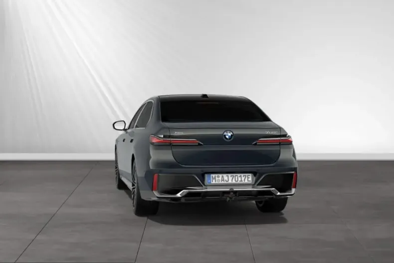 BMW 750 (Seria 7) din 2024 cu 9.340 km - oferta BMW249364 - foto 9