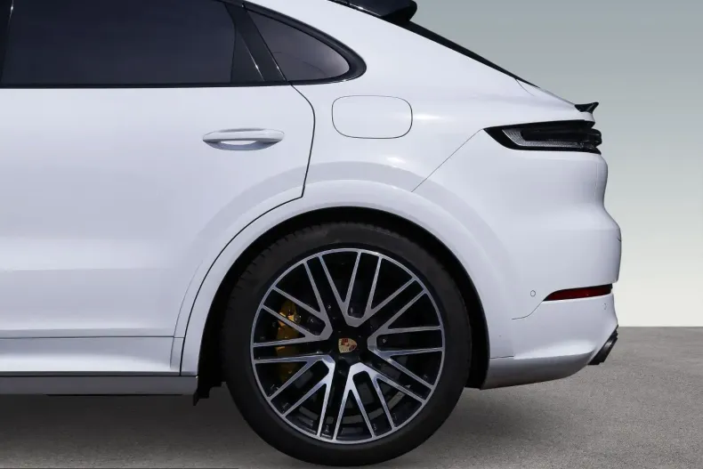 Porsche Cayenne din 2024 cu 36.300 km - oferta POR249365 - foto 28