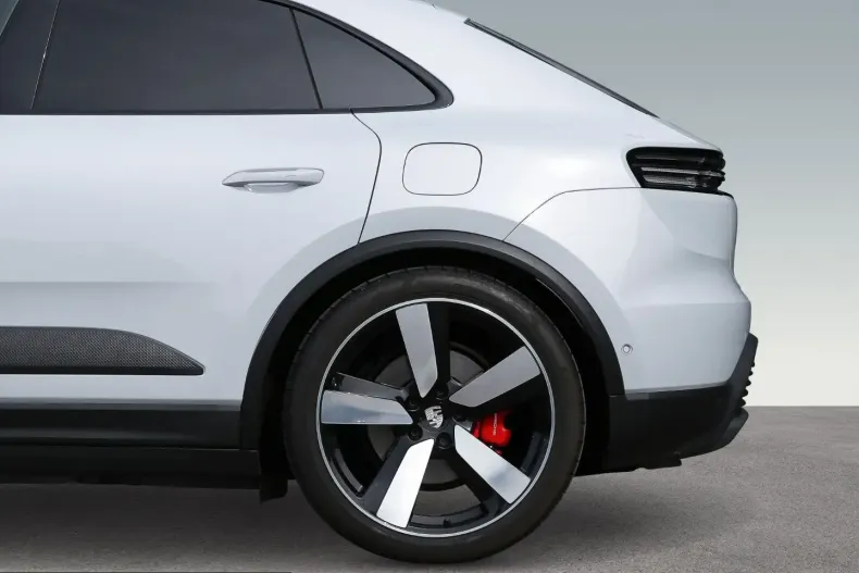 Porsche Macan din 2024 cu 18.400 km - oferta POR249366 - foto 28