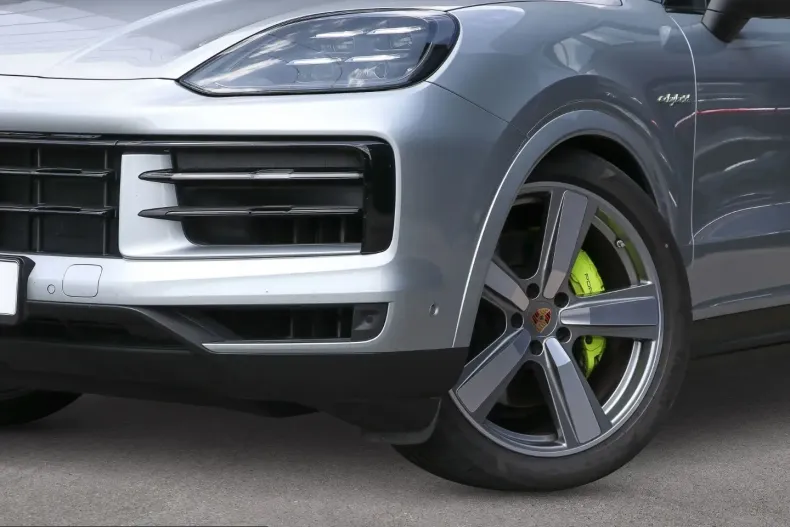 Porsche Cayenne din 2025 cu 23.200 km - oferta POR249367 - foto 8