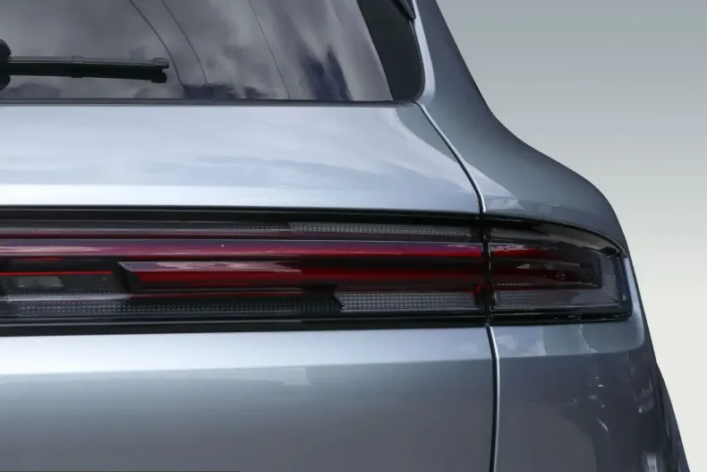 Porsche Cayenne din 2025 cu 23.200 km - oferta POR249367 - foto 9