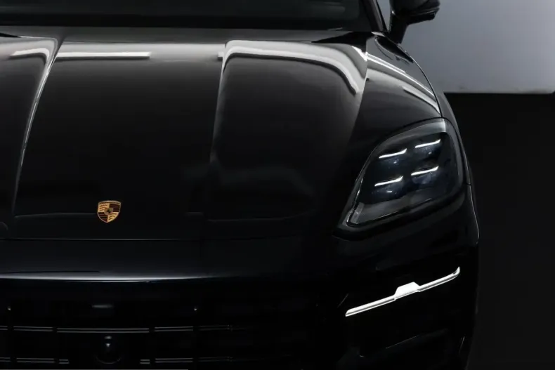 Porsche Cayenne din 2025 cu 17.200 km - oferta POR249368 - foto 32