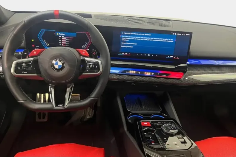 BMW M5 (Seria 5) din 2025 cu 13.284 km - oferta BMW249369 - foto 12
