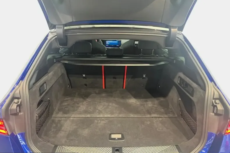 BMW M5 (Seria 5) din 2025 cu 13.284 km - oferta BMW249369 - foto 17