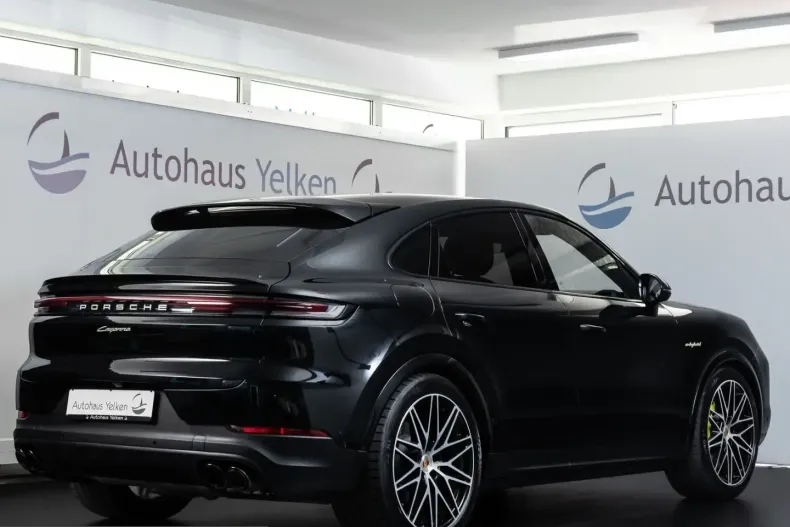 Porsche Cayenne din 2024 cu 22.230 km - oferta POR249371 - foto 4
