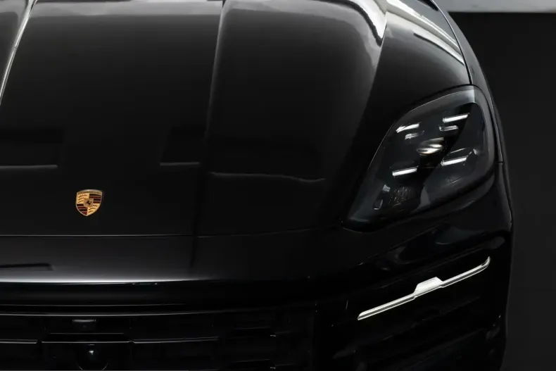 Porsche Cayenne din 2024 cu 22.230 km - oferta POR249371 - foto 23