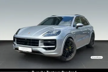 Porsche Cayenne din 2024 - oferta POR249374