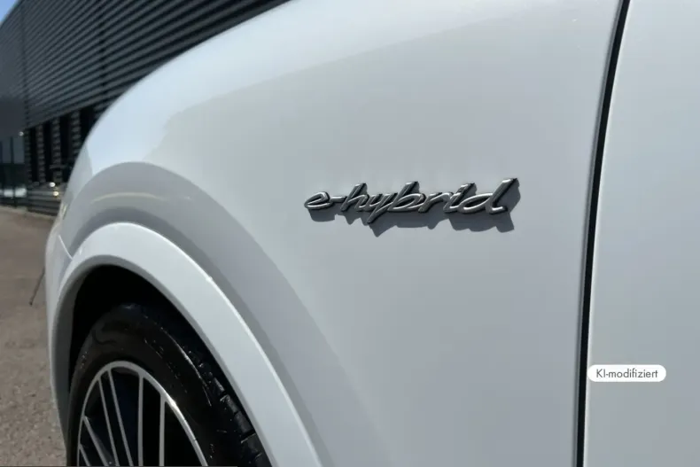 Porsche Cayenne din 2024 cu 21.596 km - oferta POR249376 - foto 22