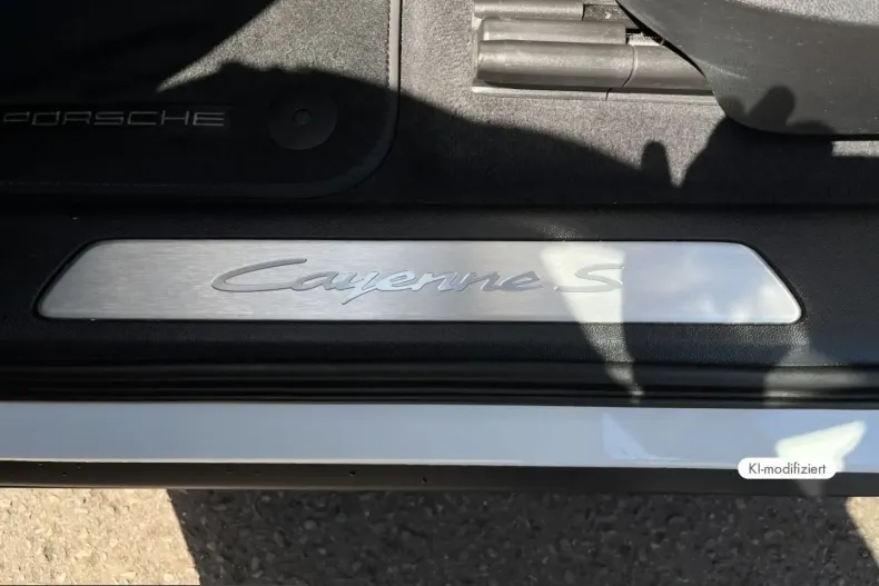 Porsche Cayenne din 2024 cu 21.596 km - oferta POR249376 - foto 24