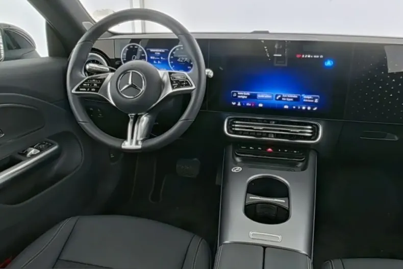 Mercedes-Benz CLA 250 (Clasa CLA) din 2025 cu 22.356 km - oferta MER249377 - foto 6