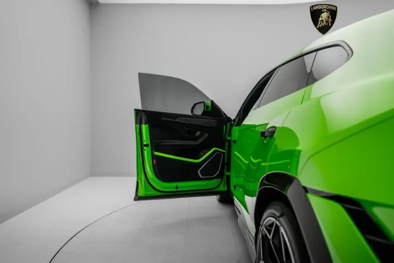 Lamborghini Urus din 2025 cu 6.964 km - oferta LAM249379 - foto 34