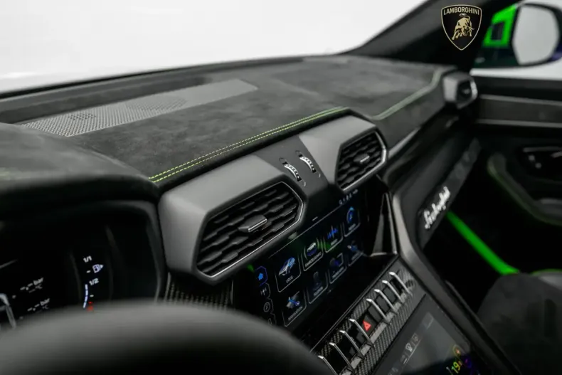 Lamborghini Urus din 2025 cu 6.964 km - oferta LAM249379 - foto 45