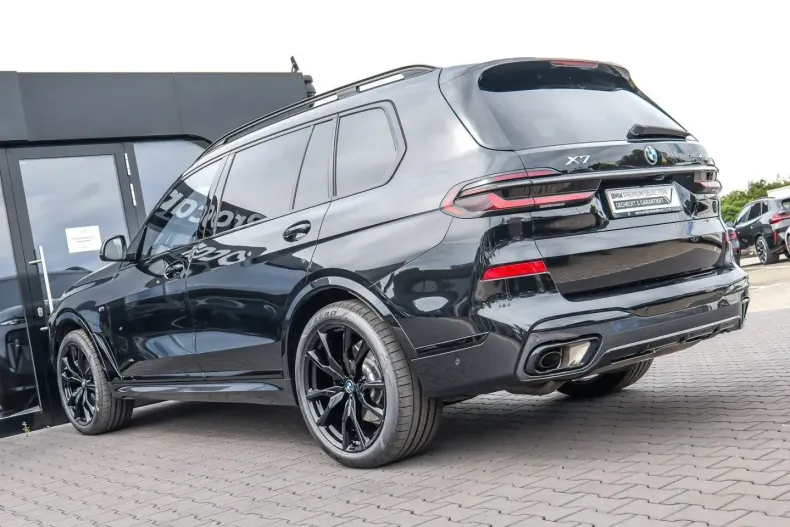 BMW X7 (Seria X) din 2025 cu 7.300 km - oferta BMW249383 - foto 4