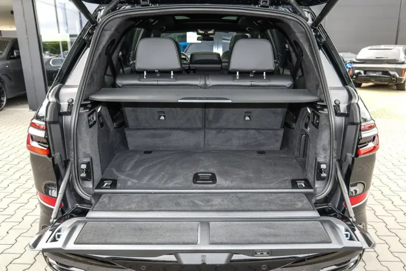 BMW X7 (Seria X) din 2025 cu 7.300 km - oferta BMW249383 - foto 25