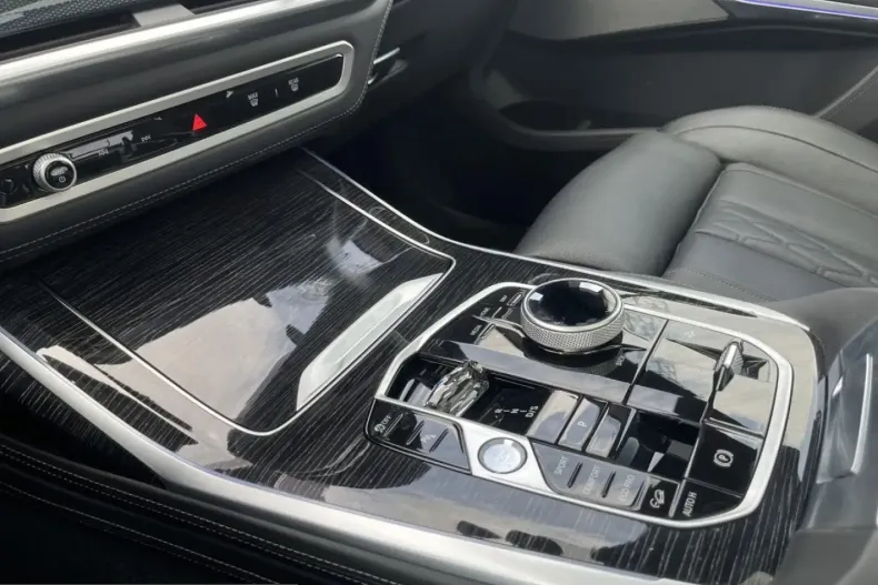 BMW X7 (Seria X) din 2024 cu 10.000 km - oferta BMW249384 - foto 7