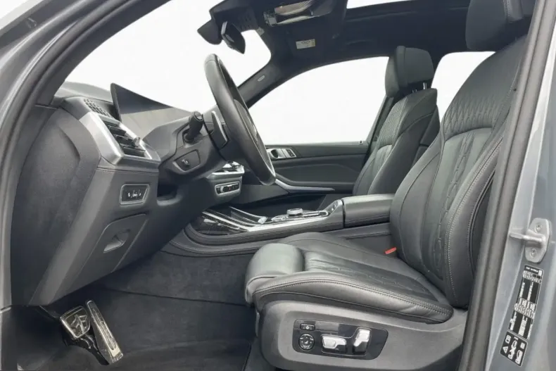 BMW X7 (Seria X) din 2024 cu 10.000 km - oferta BMW249384 - foto 9