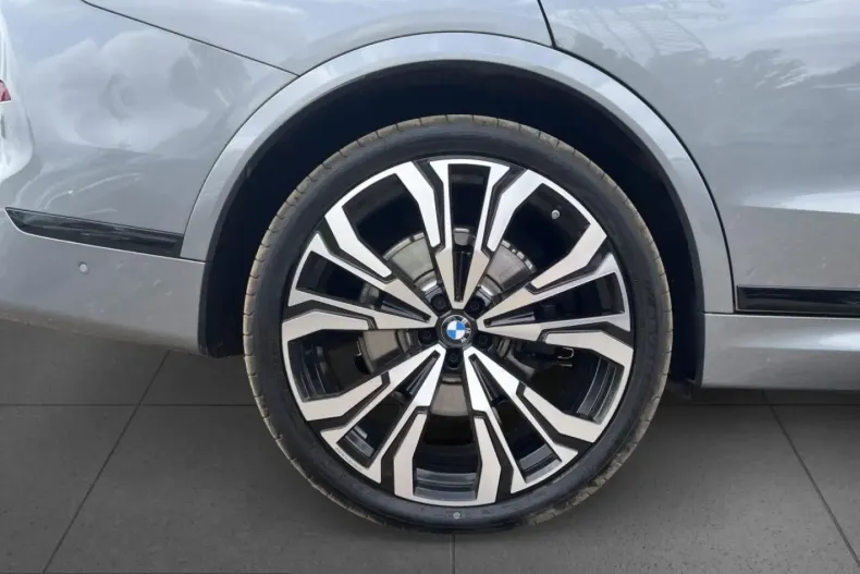 BMW X7 (Seria X) din 2024 cu 10.000 km - oferta BMW249384 - foto 13