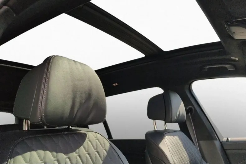 BMW X7 (Seria X) din 2024 cu 15.005 km - oferta BMW249385 - foto 15