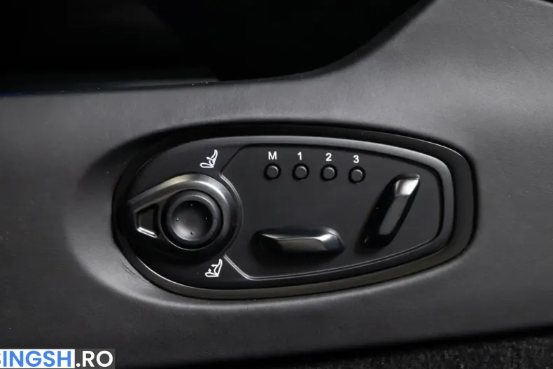 Aston Martin DB12 din 2026 cu 1.900 km - oferta AST249387 - foto 15