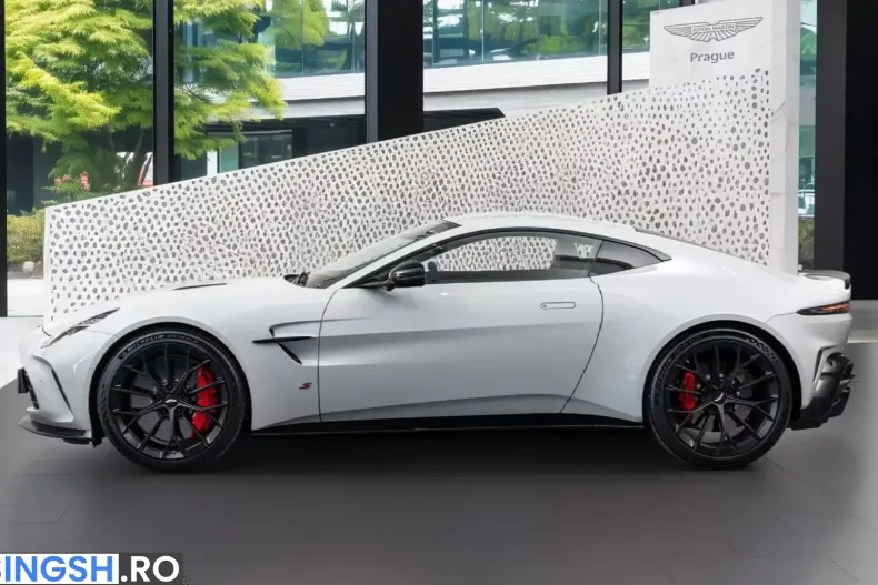 Aston Martin V8 Vantage din 2026 cu 2.150 km - oferta AST249389 - foto 3