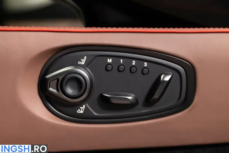 Aston Martin V8 Vantage din 2026 cu 2.150 km - oferta AST249389 - foto 14