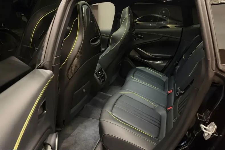 Aston Martin DBX din 2025 cu 17.000 km - oferta AST249392 - foto 15