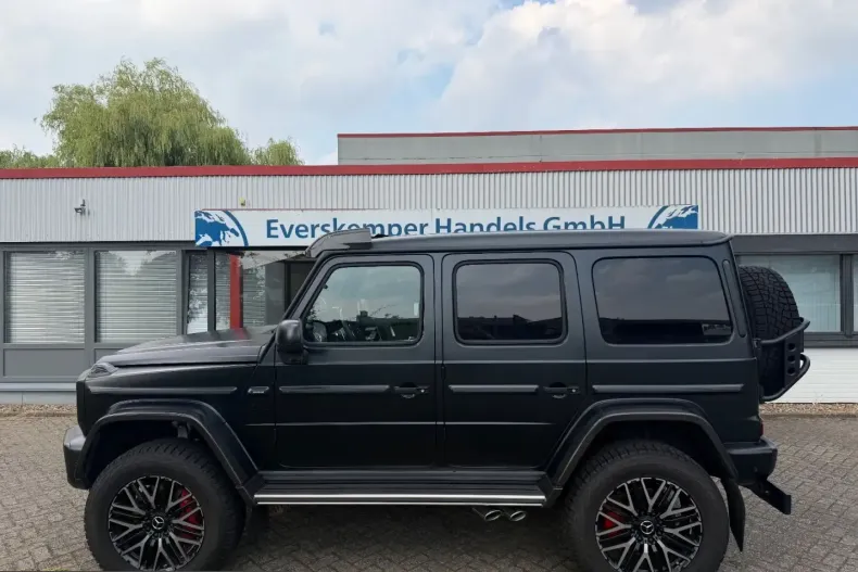 Mercedes-Benz G 63 AMG (Clasa G) din 2023 cu 5.000 km - oferta MER249396 - foto 5