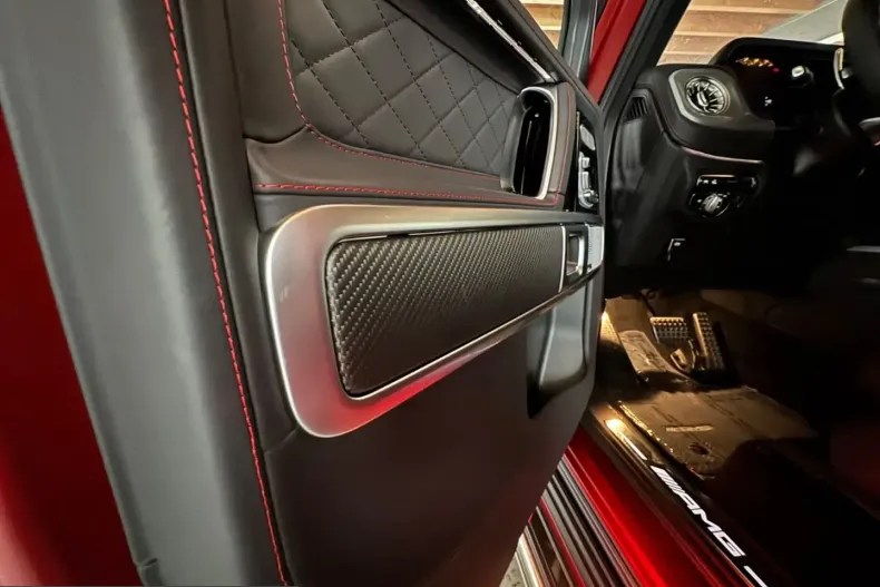 Mercedes-Benz G 63 AMG (Clasa G) din 2023 cu 2.150 km - oferta MER249397 - foto 16