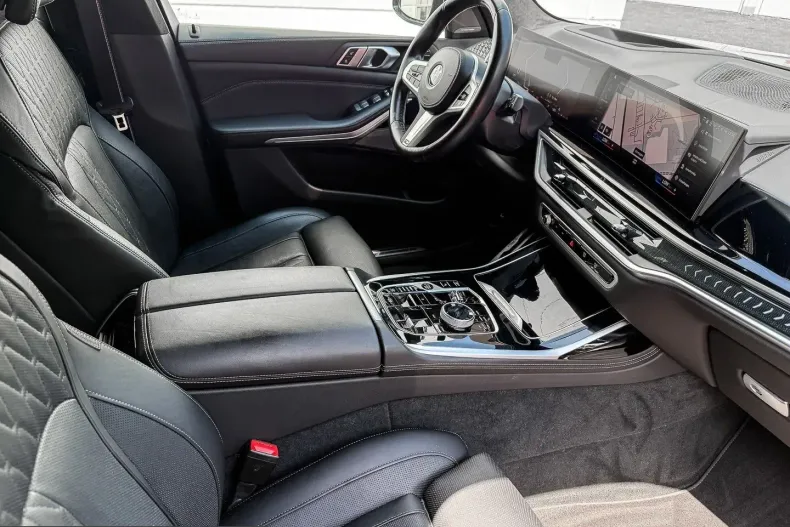 BMW X7 (Seria X) din 2023 cu 59.829 km - oferta BMW249403 - foto 8