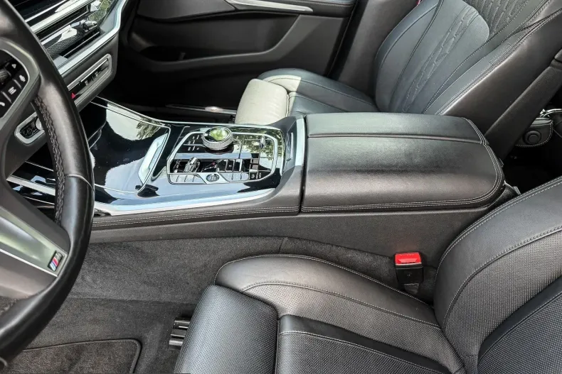 BMW X7 (Seria X) din 2023 cu 59.829 km - oferta BMW249403 - foto 16