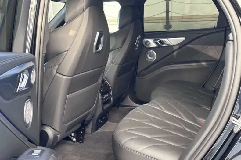 BMW XM (Seria X) din 2023 cu 64.500 km - oferta BMW249405 - foto 13