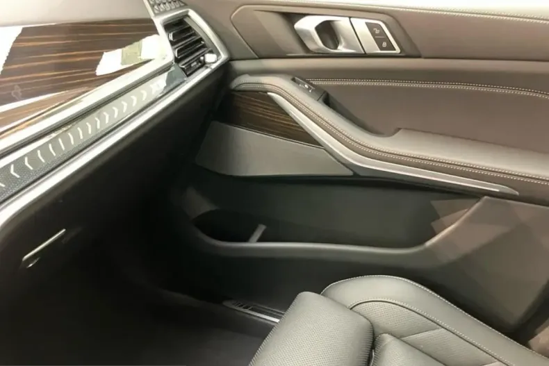BMW X5 (Seria X) din 2024 cu 9.800 km - oferta BMW249408 - foto 19