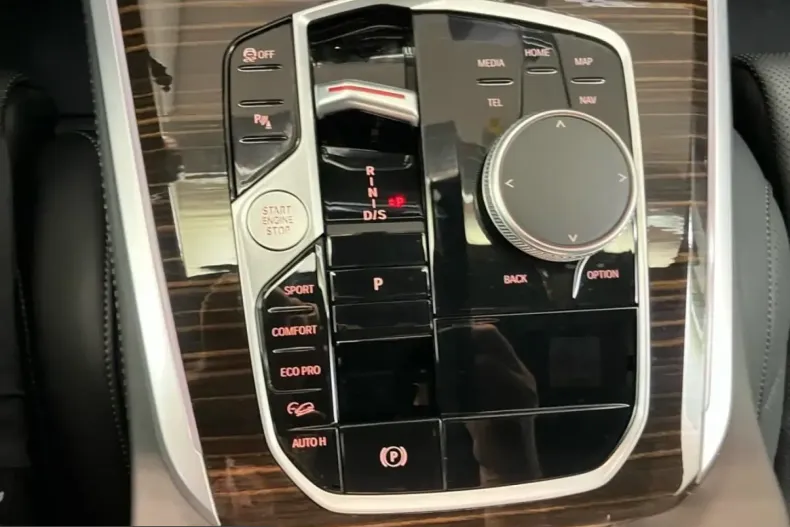 BMW X5 (Seria X) din 2024 cu 9.800 km - oferta BMW249408 - foto 21
