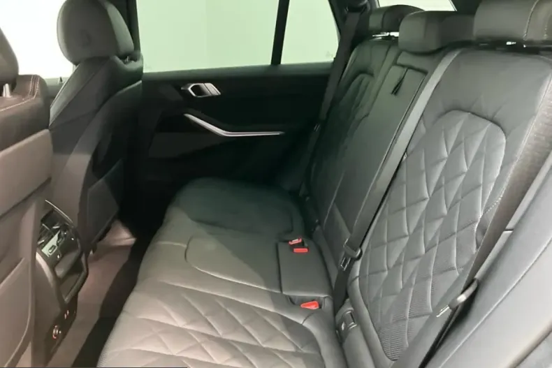 BMW X5 (Seria X) din 2024 cu 9.800 km - oferta BMW249408 - foto 29