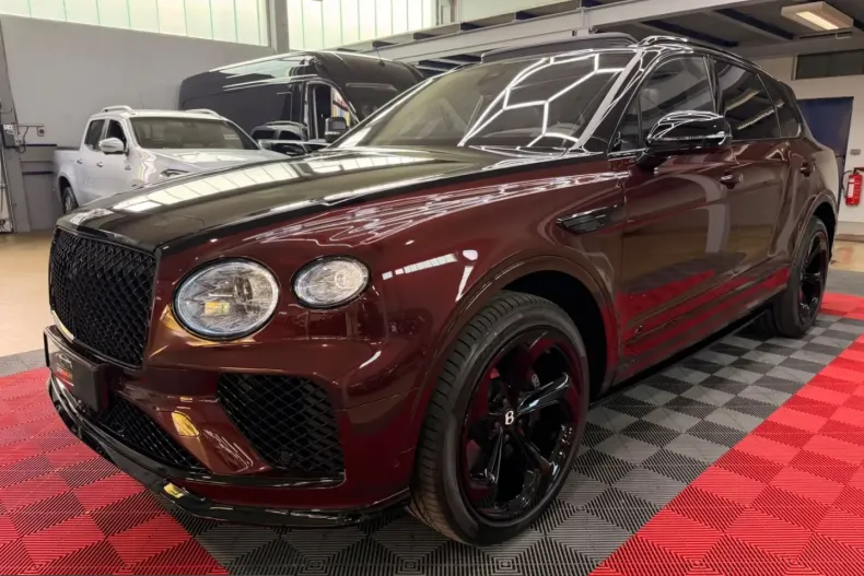 Bentley Bentayga din 2025 cu 5.500 km - oferta BEN249411 - foto 4