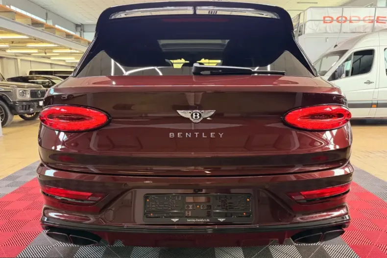 Bentley Bentayga din 2025 cu 5.500 km - oferta BEN249411 - foto 10